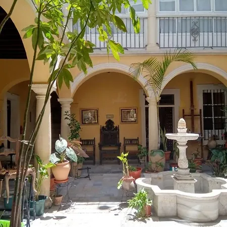 Casa Del Anticuario *