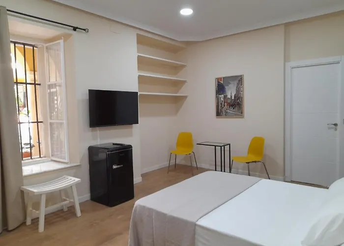 Casa Del Anticuario * Cádis